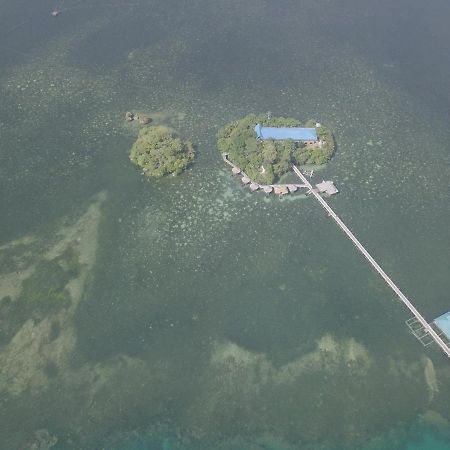 Enchanted River Rock Island Resort Hinatuan Exterior photo